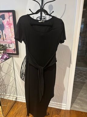 Women's Black Tie-Waist Maxi Dress